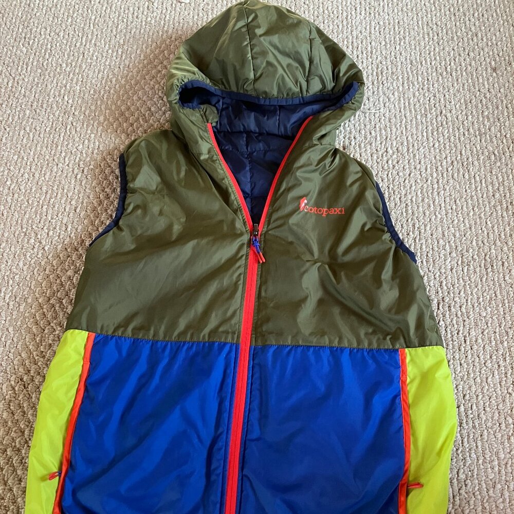 Cotopaxi Teca Calido Reversible Vest Navy Blue Olive Green XSmall